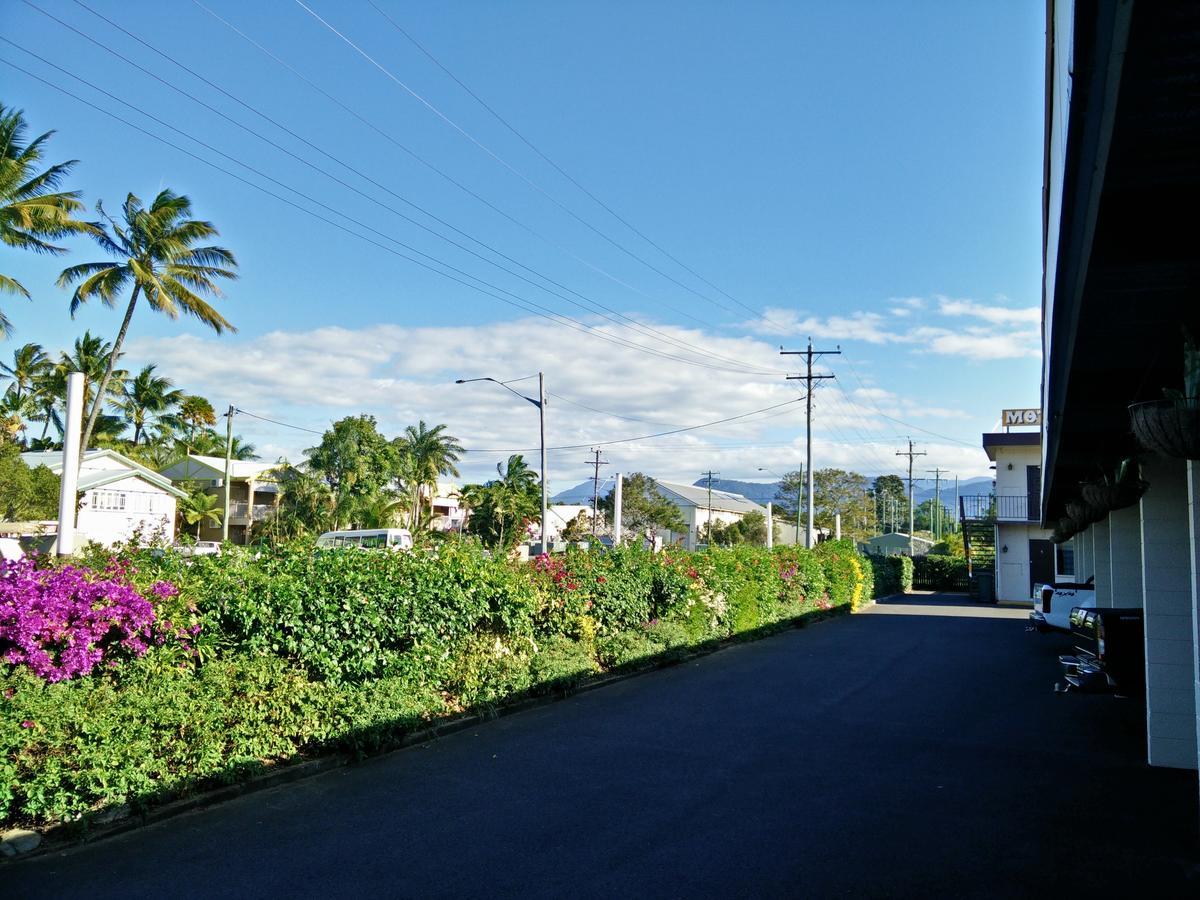 Cairns Motor Inn Екстериор снимка